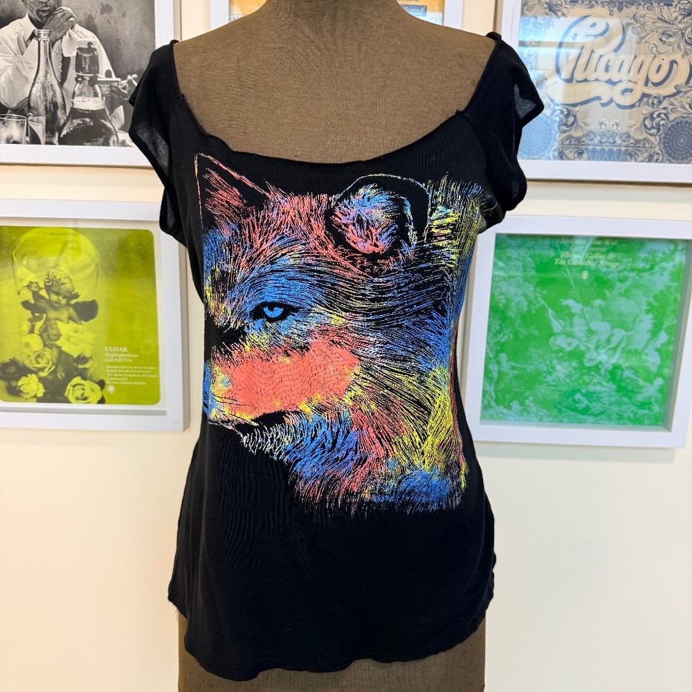 🐺 Y2K Graphic Wolf Cut-Out Back Top